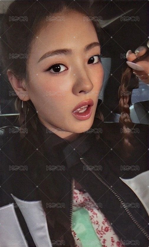 mini 1 Buffz 簽售卡  正面