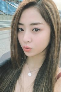 FEARLESS 專輯卡 黑版專卡