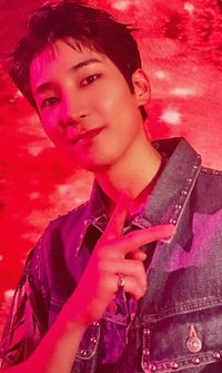 MINI11 環球 CARAT ver 特典卡 