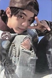 TRY WITH US target 特典卡 