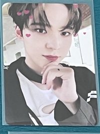 卡背是可愛兔兔