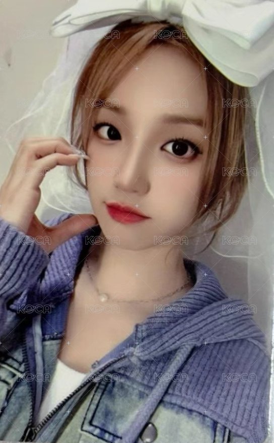 正規二 fp 2.0 簽售卡  正面