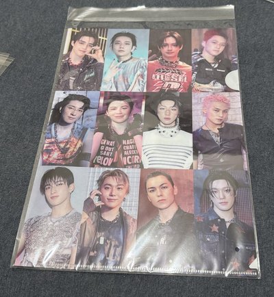 SEVENTEEN 正五 資料夾 環球特典