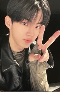 Last Bell yzy 1.0 簽售卡 