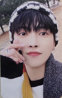 ATEEZ 1ST PHOTOBOOK;ODE TO YOUTH 周邊卡 