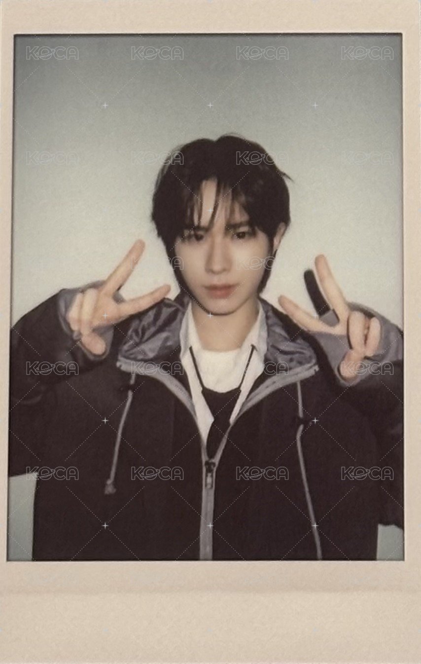 TWS:42 Selection Pack 周邊卡  正面