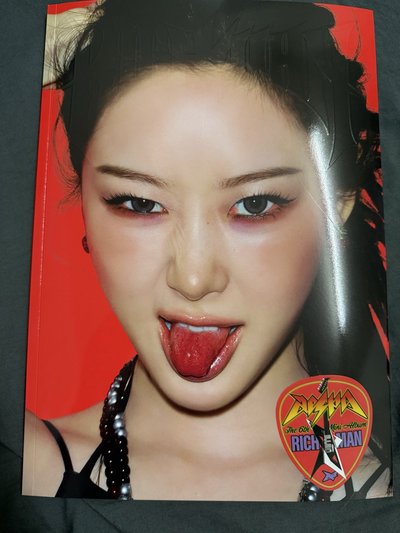 吉美版親簽 吉封面 寧卡如圖 付贈一張吉專輯卡