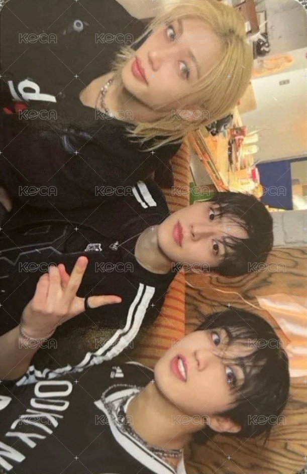 KARMA 專輯卡 Karma ver. 正面