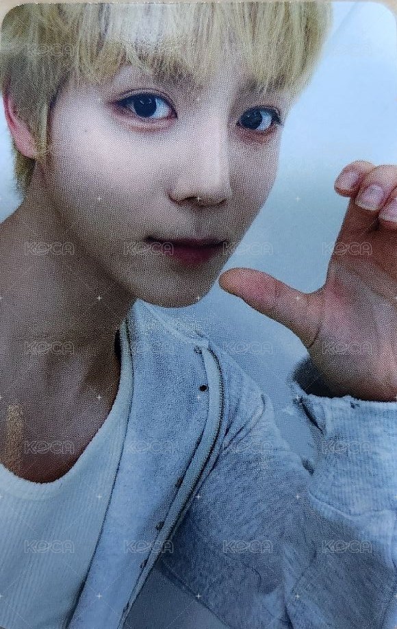 MINI3 am 簽售卡  正面