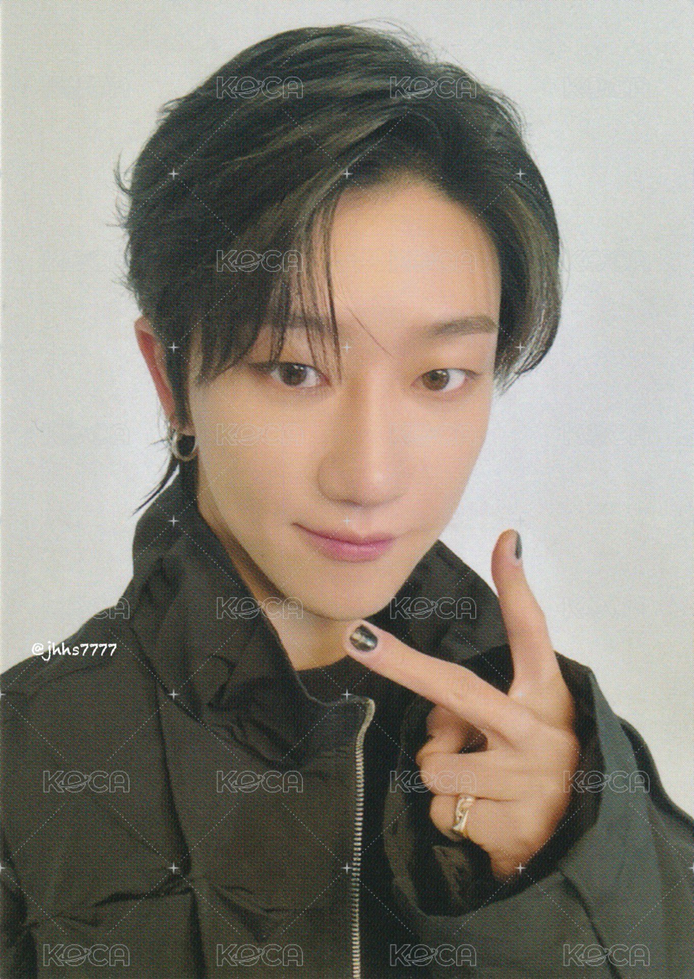 FOLLOW 隨機卡 ｜日巡卡包 正面