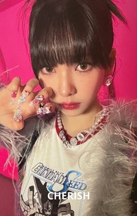 Hot Mess 專輯卡 poster柚
