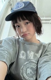 How Sweet 專輯卡 Hanni ver.