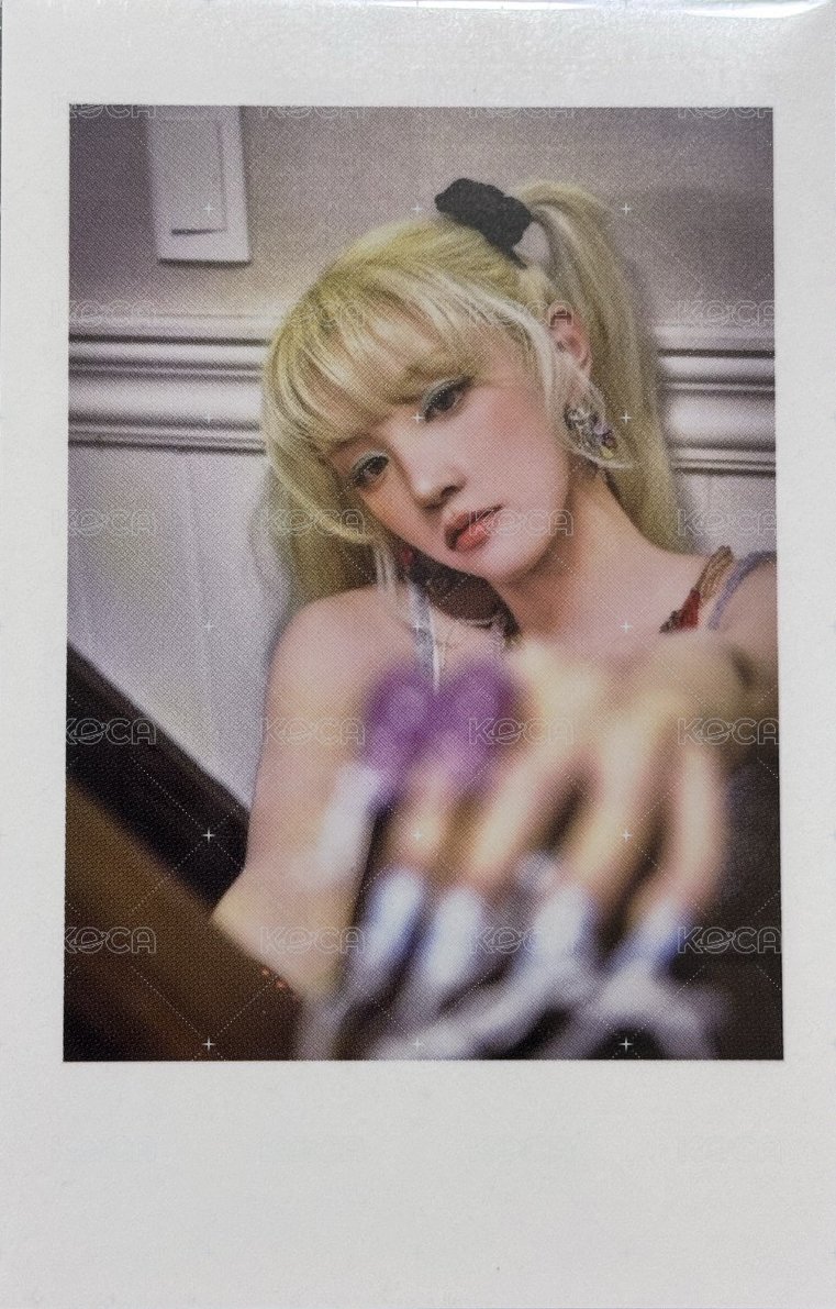 Motivation快閃店 滿額卡 10w扭蛋滿額拍立得 正面