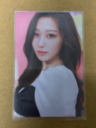 aespa Giselle 吉吉 白色情人節 隨機卡 吉