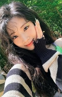 BETWEEN 1&2 專輯卡 