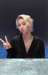 Eyes Wide Open 專輯卡 