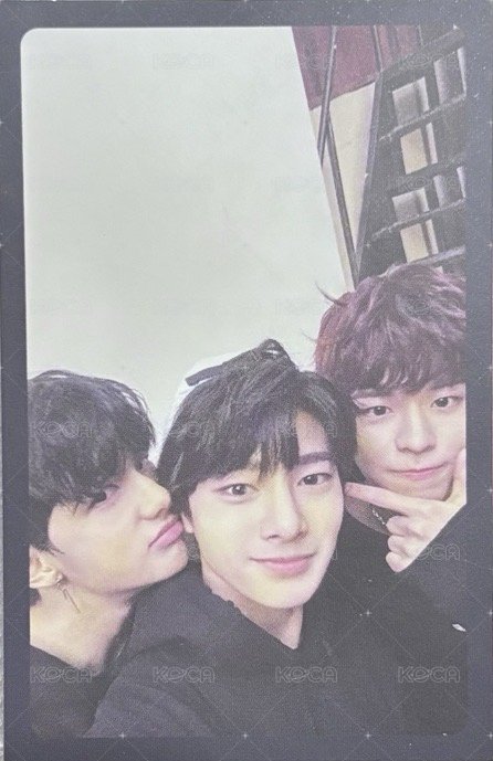 I am NOT 專輯卡  正面