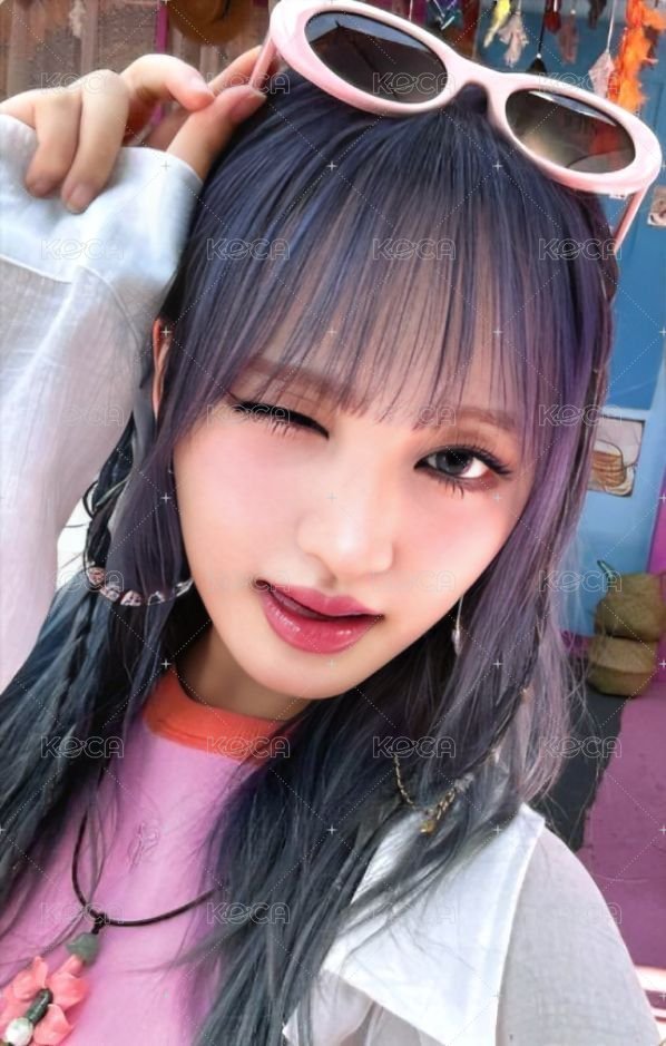ALIVE 專輯卡 通常盤 正面