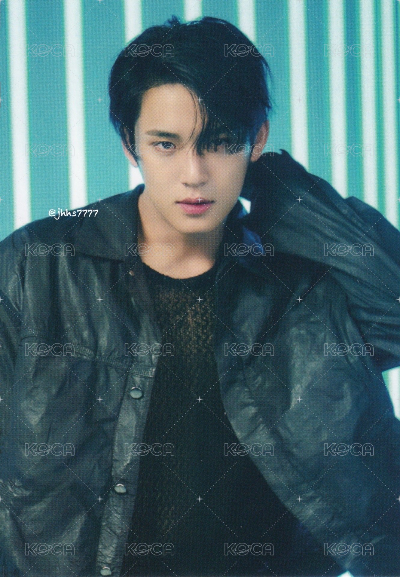 FOLLOW 隨機卡 ｜日巡卡包 正面