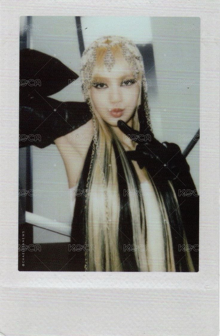 BORN PINK 專輯卡 Grey ver.Pola A ver. 正面