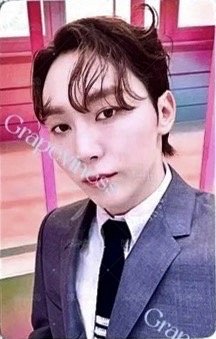 精選專 yzy E 簽售卡  正面