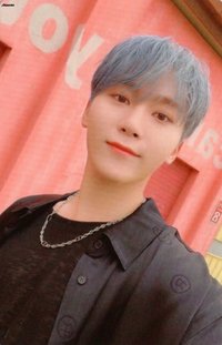 MINI8 yzy B 簽售卡 