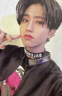 ODDINARY 專輯卡 B ver.