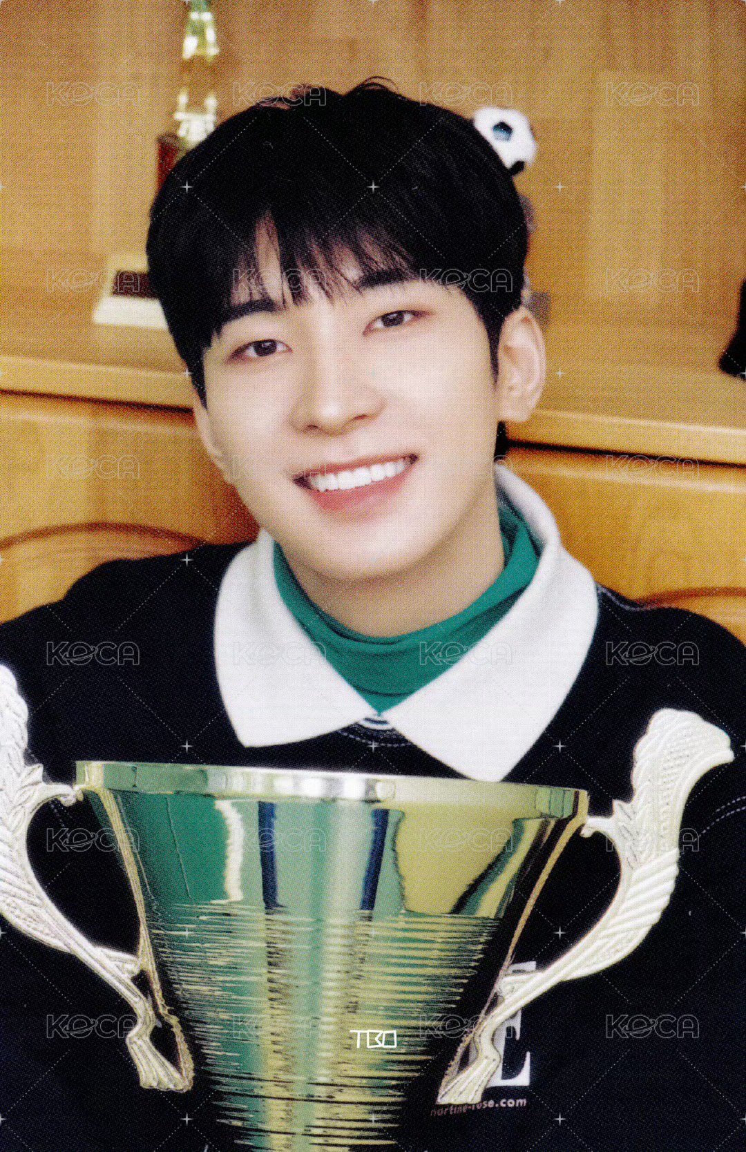 25‘克拉島 隨機卡 ｜卡包 正面