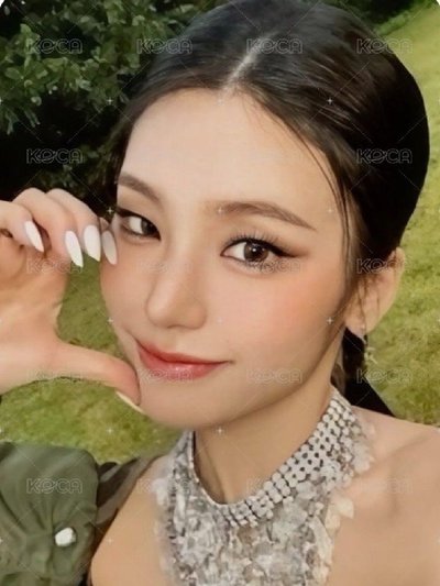 itzy_黃禮志中背含綁_黃禮志老婆專屬身份卡