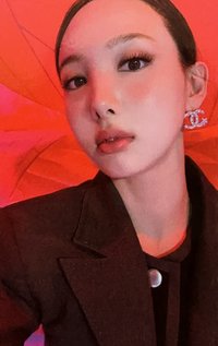 Eyes Wide Open 專輯卡 