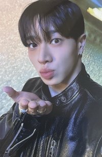 From Real to Surreal 專輯卡 