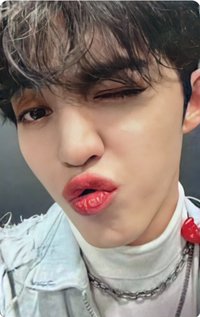 MINI9 yzy E 簽售卡 