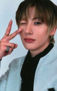 RIIZING LOUD 隨機卡 