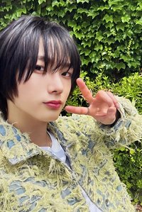 WHY.. km蝦皮 1.0 特典卡 1