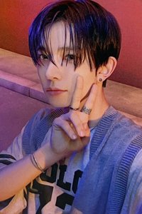 迷五 yzy 4.0 特典卡 