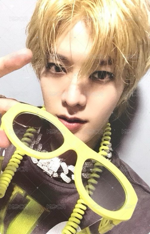 疾馳 (2 Baddies) 專輯卡 PB 特別卡 韓版 正面