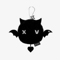 LIVE and FALL 鑰匙圈吊飾 