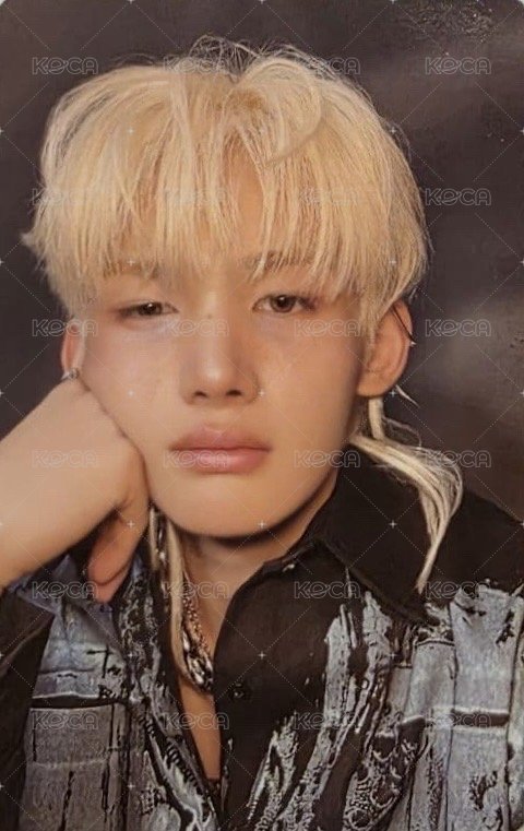 BTL 專輯卡 ROAR ver. A-2版 正面