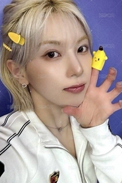 FORWARD ms 14.0 簽售卡 水果手指裴 正面