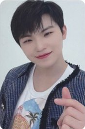 NOT ALONE 專輯卡 D ver