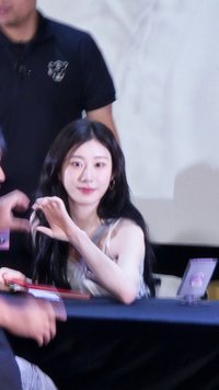 니니