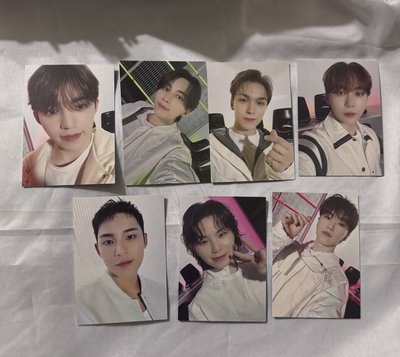 Seventeen Follow Again To Japan 外套卡