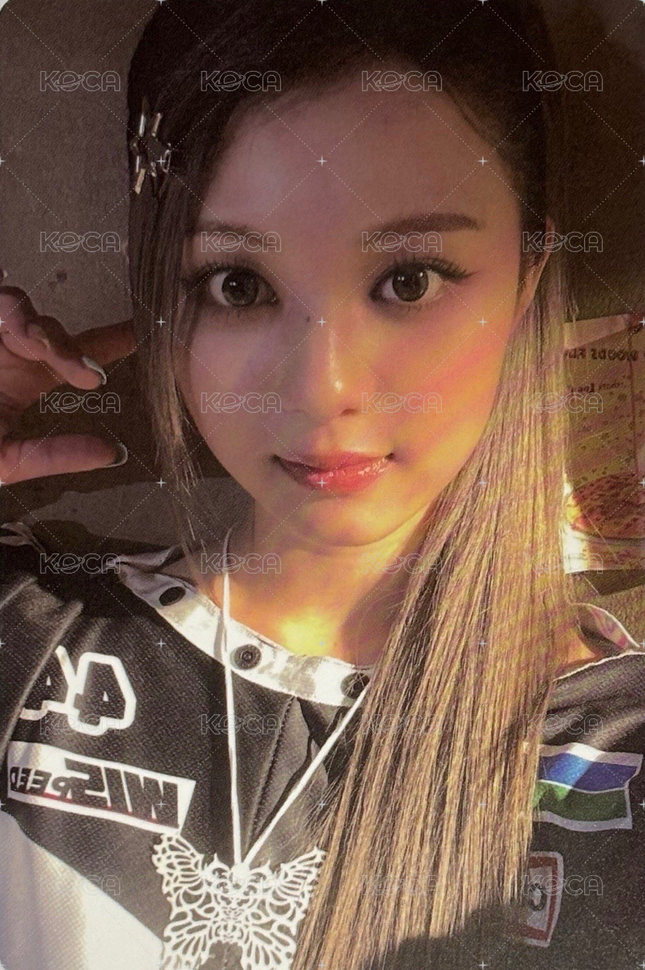 1st EP Album - ACT LIKE THAT 專輯卡 PB ver. 正面