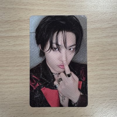 旼琦 指鼻子卡