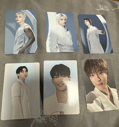Seventeen new tour 卡