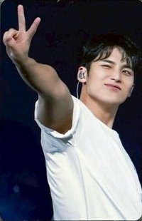 FOLLOW AGAIN 演唱會 DVD / CD 卡 DVD ver.