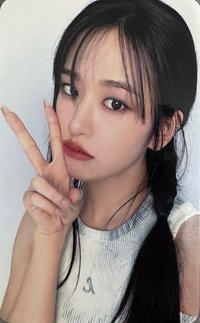 代言卡 俞真 CLIO