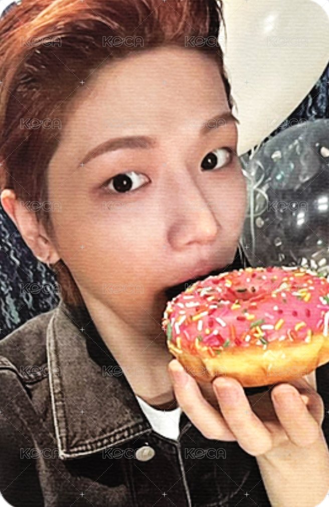 24 生日 wvs 周邊卡 2 甜甜圈 正面