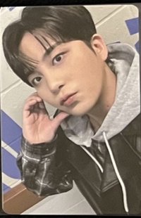 2025首爾終場演唱會formm特典鍾