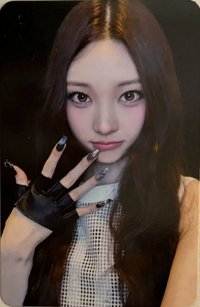 FAMOUS yeti 2.0 簽售卡 